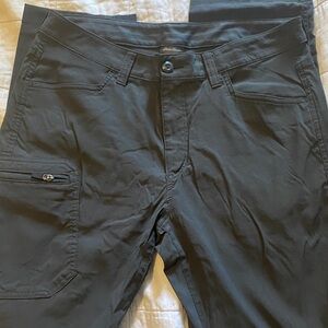 Eddie Bauer Men's Dark Gray Cargo Pants